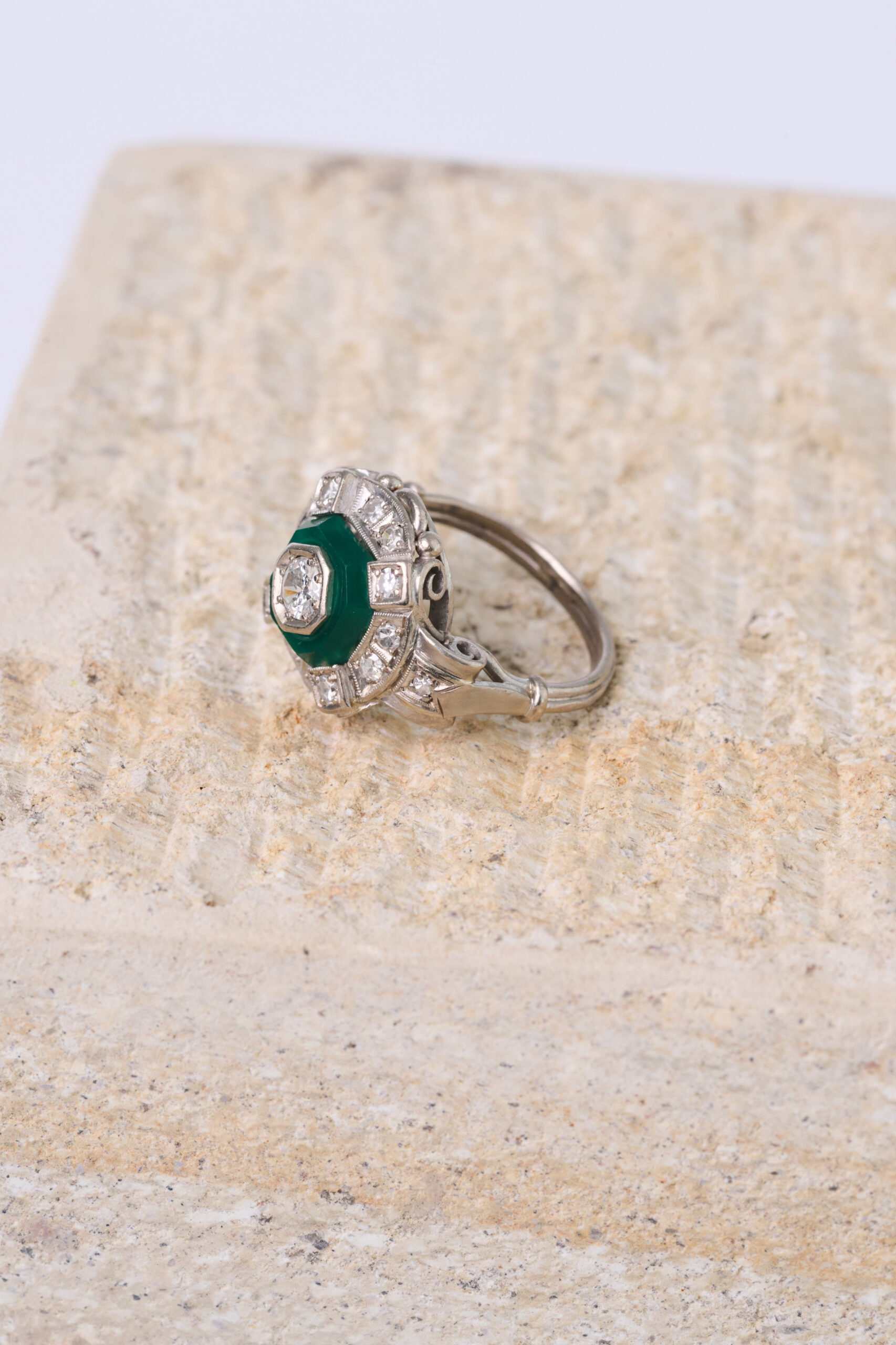 SELE GO ANTIQUES OCTUBRE