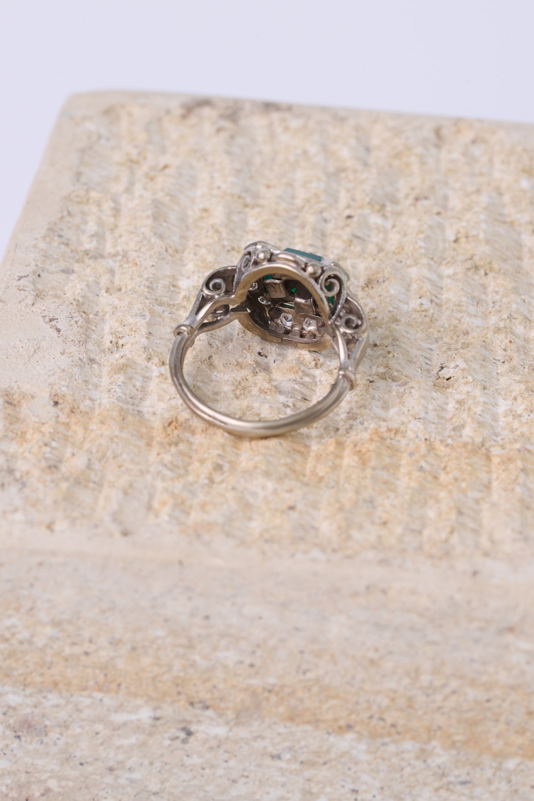 SELE GO ANTIQUES OCTUBRE