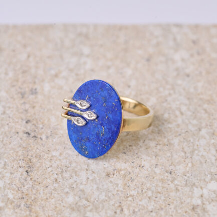 ANILLO AÑOS 60/70 DE ORO AMARILLO CON LAPISLÁZULI Y DIAMANTES