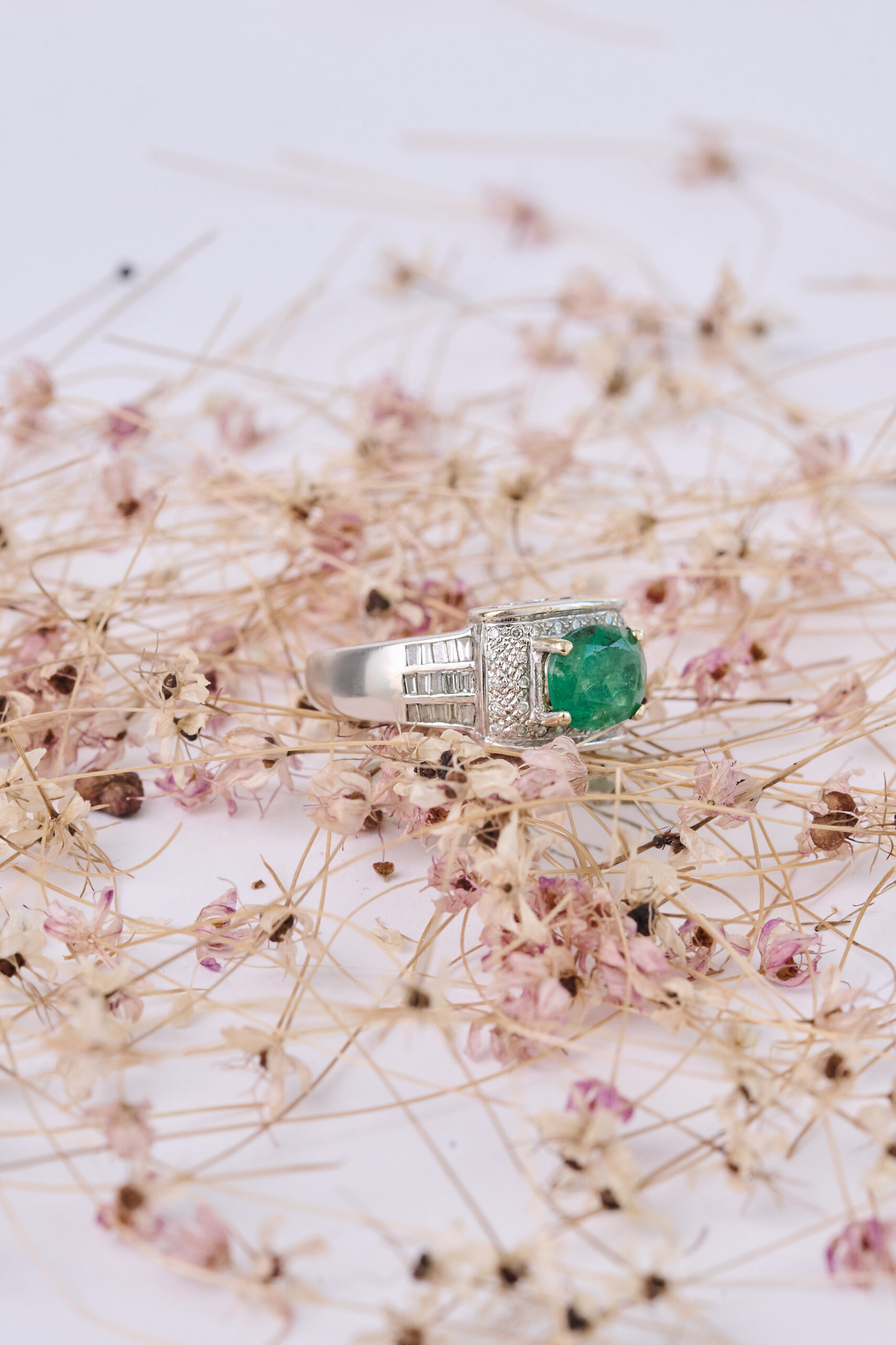 SELE GO ANTIQUES OCTUBRE