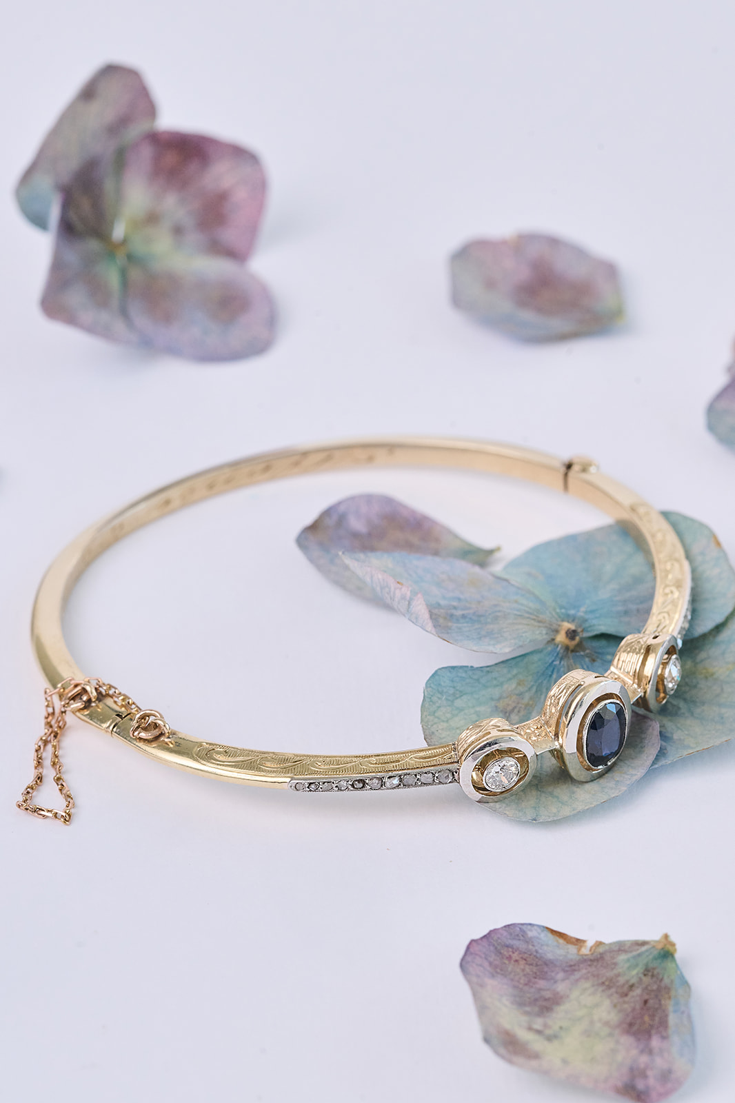 SELE GO ANTIQUES OCTUBRE